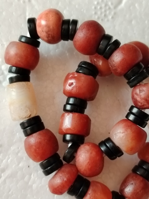 古玩玉器紅瑪瑙珠手串真品鑒賞圖