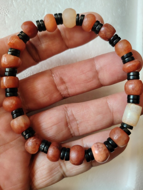 古玩玉器紅瑪瑙珠手串真品鑒賞圖