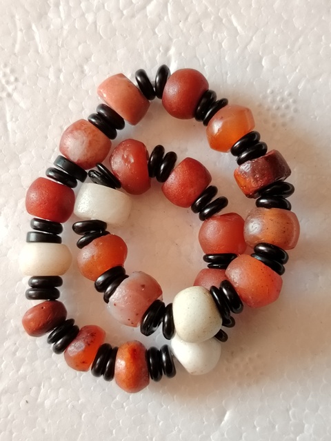 古玩玉器紅瑪瑙珠手串真品鑒賞圖