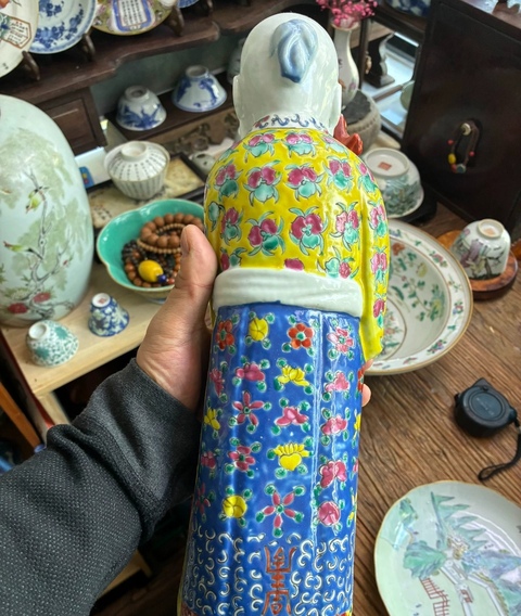 古玩陶瓷民國 粉彩壽星擺件真品鑒賞圖