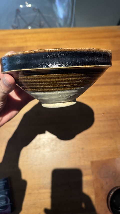 古玩陶瓷黑釉鐵銹斑紋狗舔碗真品鑒賞圖