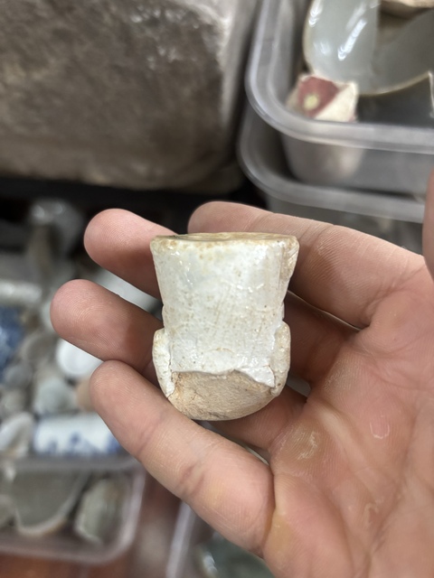 古玩陶瓷白瓷真品鑒賞圖