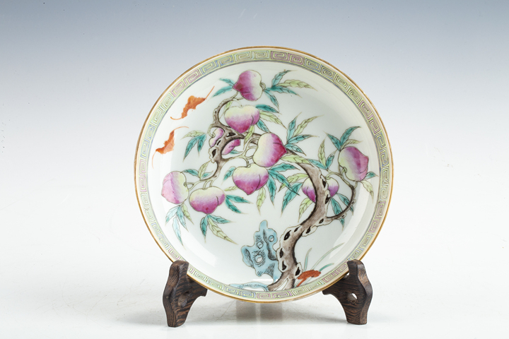 古玩陶瓷清光緒·粉彩九桃紋盤（官）真品鑒賞圖