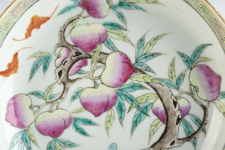 古玩陶瓷清光緒·粉彩九桃紋盤（官）真品鑒賞圖