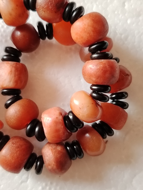 古玩玉器紅瑪瑙手串真品鑒賞圖