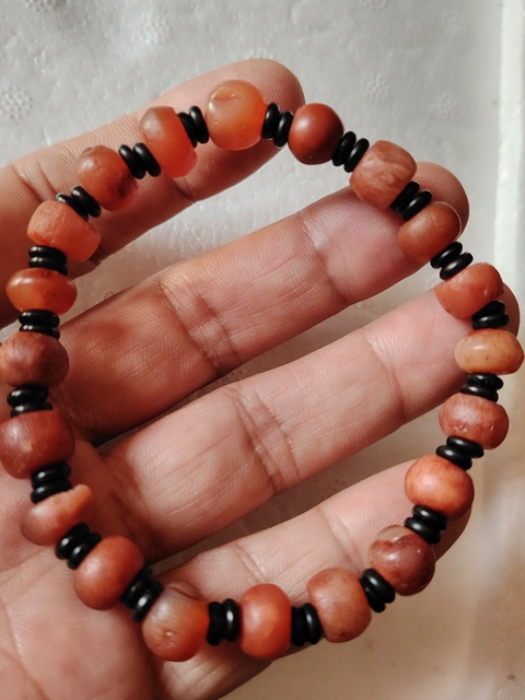 古玩玉器紅瑪瑙手串真品鑒賞圖