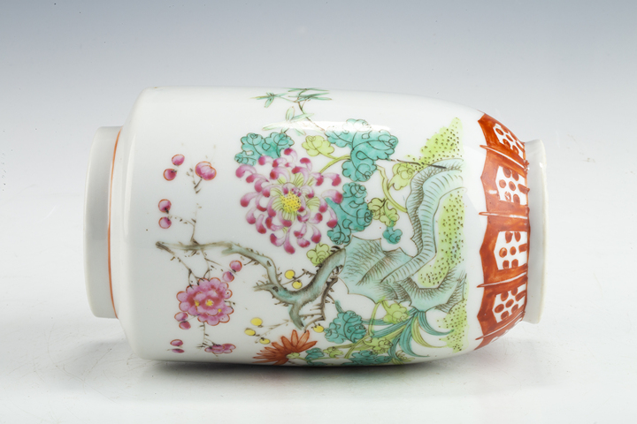 古玩陶瓷民國·粉彩梅蘭竹菊紋燈籠瓶一對真品鑒賞圖