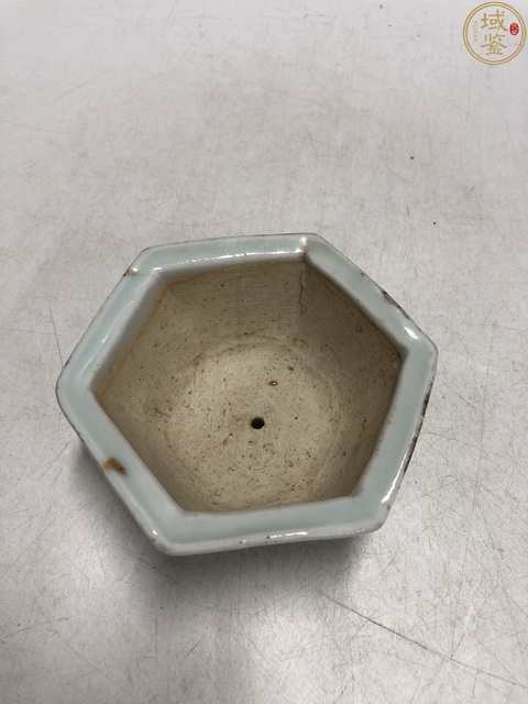 古玩陶瓷淺絳彩花鳥紋菖蒲盆真品鑒賞圖