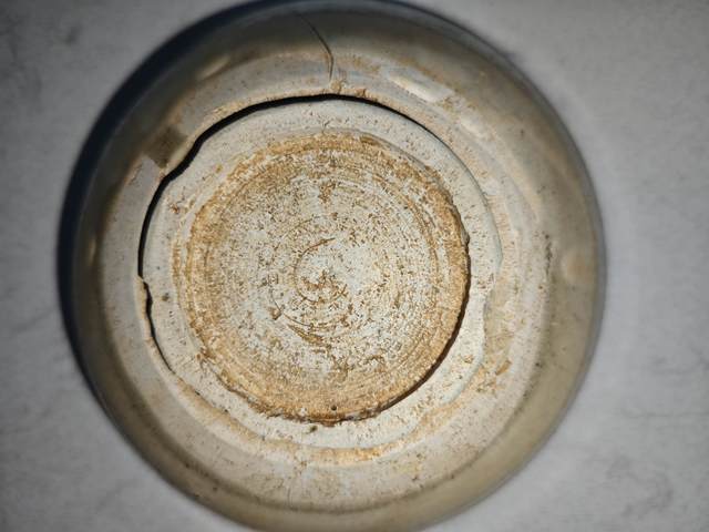 古玩陶瓷宋代白釉碗真品鑒賞圖