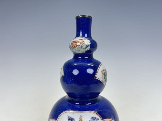 古玩陶瓷清康熙·青花灑藍釉博古開窗五彩葫蘆瓶真品鑒賞圖