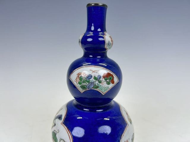 古玩陶瓷清康熙·青花灑藍釉博古開窗五彩葫蘆瓶真品鑒賞圖