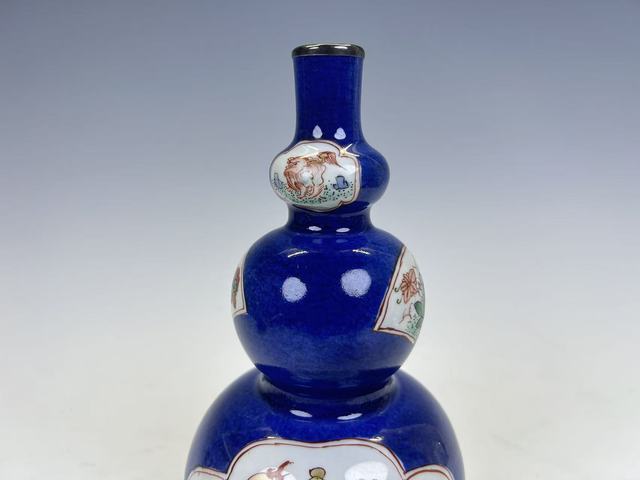 古玩陶瓷清康熙·青花灑藍釉博古開窗五彩葫蘆瓶真品鑒賞圖