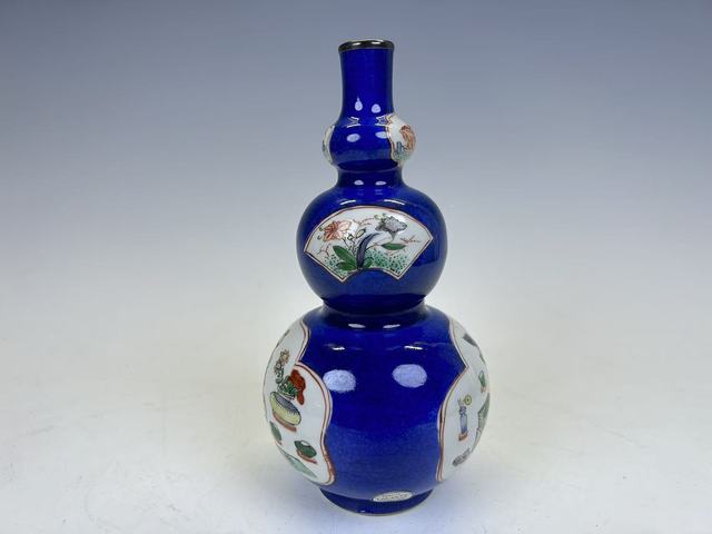 古玩陶瓷清康熙·青花灑藍釉博古開窗五彩葫蘆瓶真品鑒賞圖