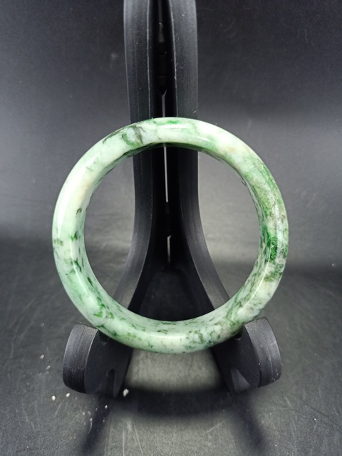 古玩玉器翡翠鐲子真品鑒賞圖