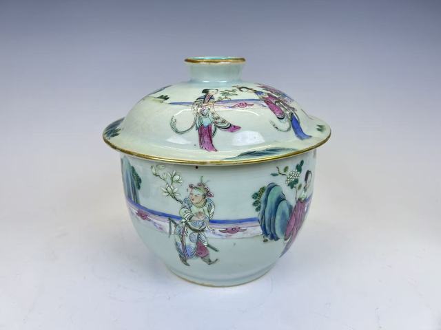 古玩陶瓷清中期·粉彩十二花神粥罐拍賣，當前價格3552元