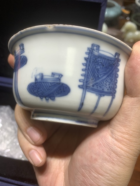 古玩陶瓷青花博古紋杯真品鑒賞圖