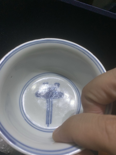 古玩陶瓷青花博古紋杯真品鑒賞圖