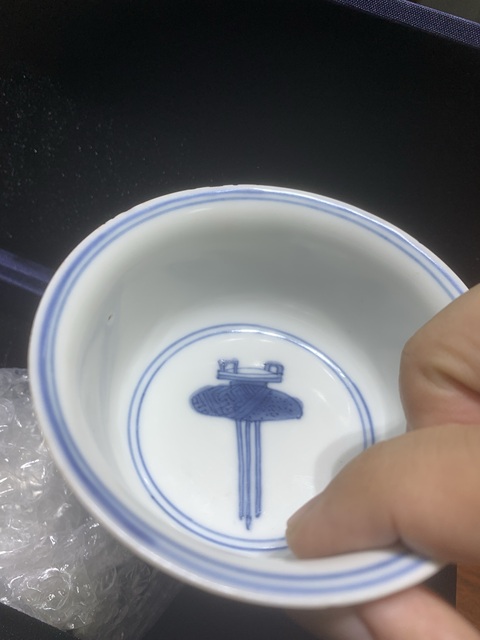 古玩陶瓷青花博古紋杯真品鑒賞圖