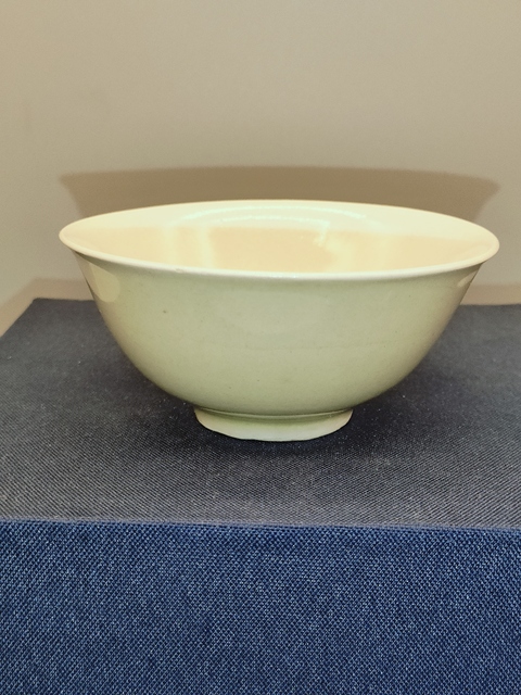 古玩陶瓷青釉茶碗真品鑒賞圖