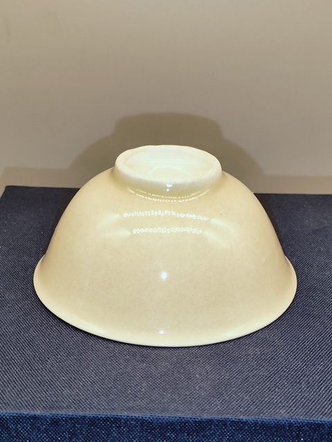 古玩陶瓷青釉茶碗真品鑒賞圖