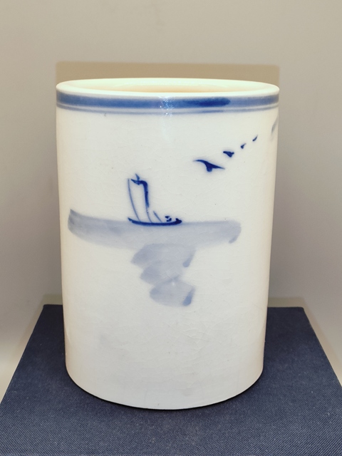 古玩陶瓷清末民國，青花山水人物筆筒拍賣，當前價格0元