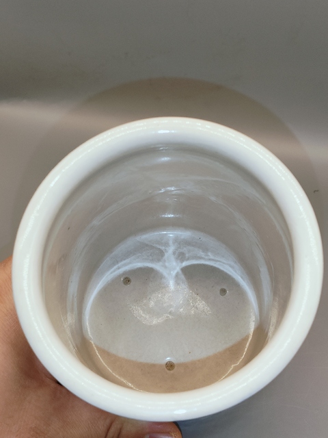 古玩陶瓷清末民國，青花山水人物筆筒拍賣，當前價格0元