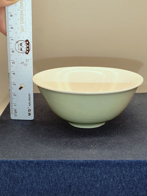 古玩陶瓷青釉茶碗真品鑒賞圖