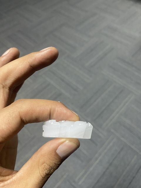 古玩玉器方解石玉瑞獸掛件真品鑒賞圖