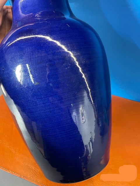 古玩陶瓷清中期霽藍釉賞瓶真品鑒賞圖