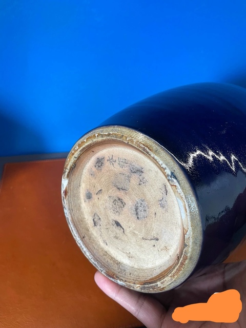 古玩陶瓷清中期霽藍釉賞瓶真品鑒賞圖