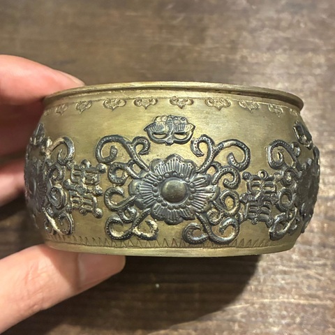 古玩雜項銀鎏金鏨刻筆洗真品鑒賞圖