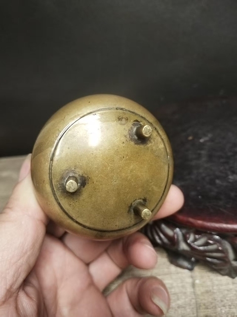 古玩銅器朝冠耳香爐真品鑒賞圖