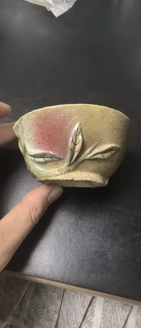 古玩陶瓷清晚期 粉彩壽桃杯真品鑒賞圖