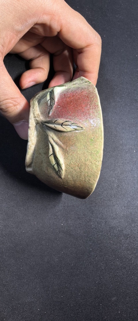 古玩陶瓷清晚期 粉彩壽桃杯真品鑒賞圖