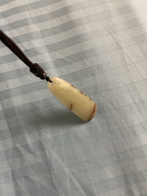 古玩玉器和田玉墜真品鑒賞圖