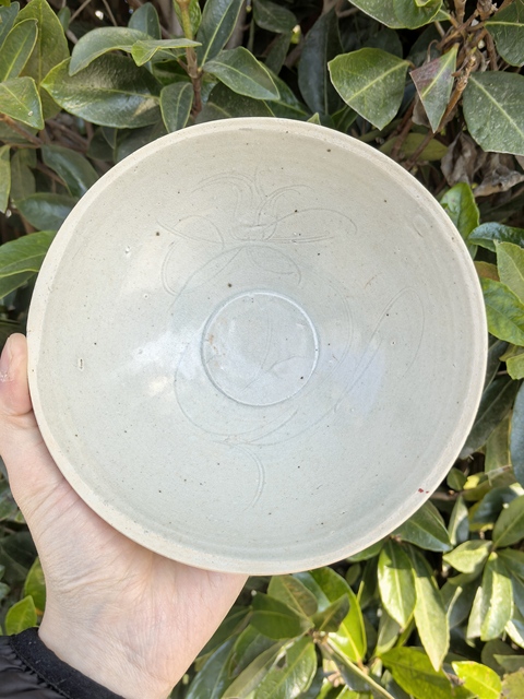 古玩陶瓷南定青白釉刻仰蓮紋碗拍賣，當前價格1480元