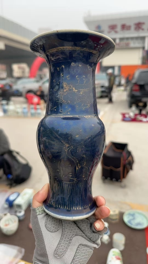 古玩陶瓷霽藍釉描金鳳尾尊真品鑒賞圖