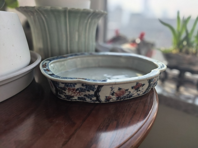 古玩陶瓷乾隆青花釉里紅水仙盆真品鑒賞圖