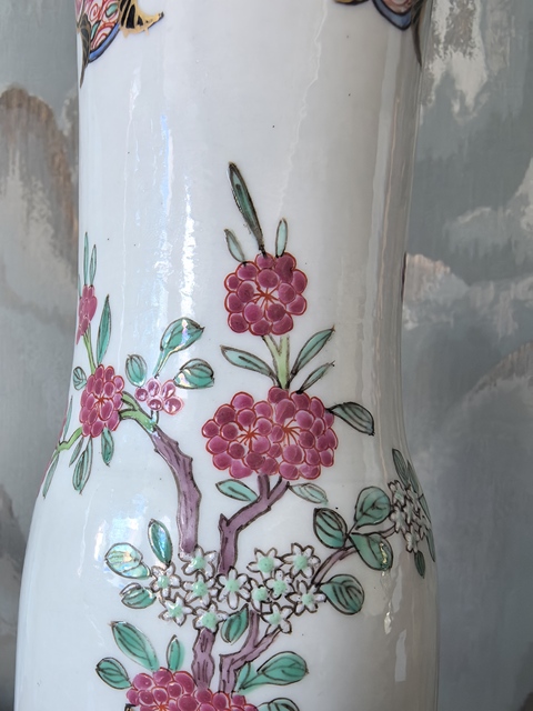 古玩陶瓷粉彩博古花卉紋花觚一對真品鑒賞圖