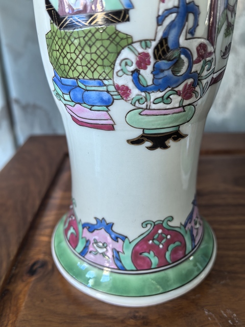 古玩陶瓷粉彩博古花卉紋花觚一對真品鑒賞圖