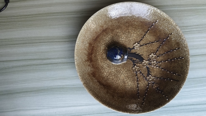 古玩陶瓷哥釉堆塑盤拍賣，當前價格860元