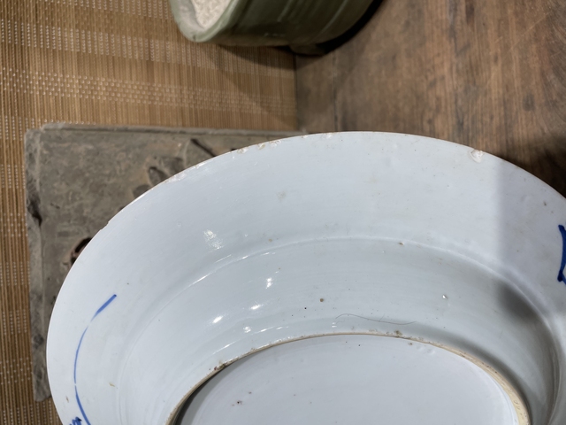 古玩陶瓷青花花卉盤真品鑒賞圖