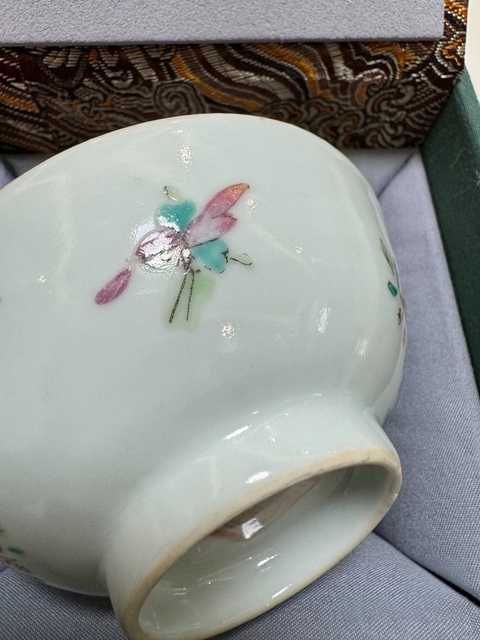 古玩陶瓷粉彩花鳥紋茶圓真品鑒賞圖