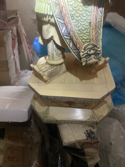 古玩雜項(xiàng)牙骨尉遲敬德像真品鑒賞圖