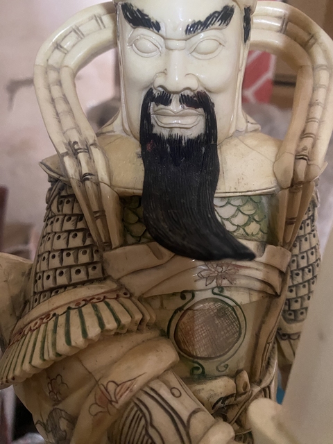 古玩雜項(xiàng)牙骨尉遲敬德像真品鑒賞圖