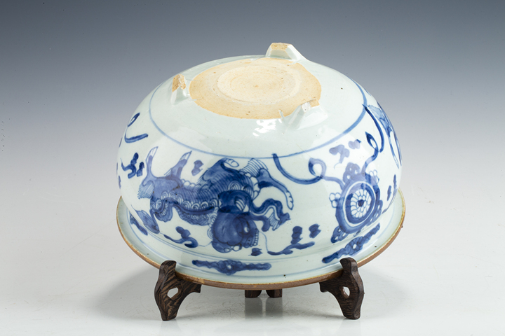 古玩陶瓷清早·青花獅子繡球紋香爐
拍賣，當前價格0元