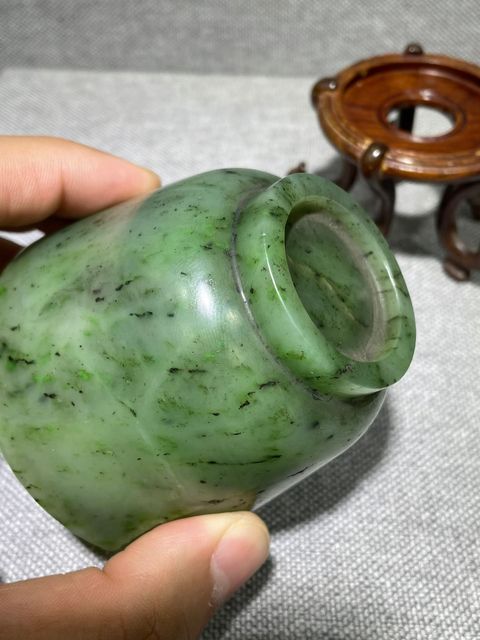 古玩陶瓷青玉杯真品鑒賞圖