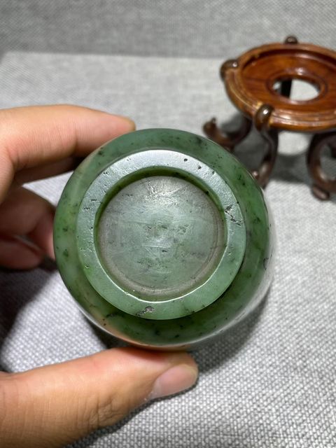 古玩陶瓷青玉杯真品鑒賞圖