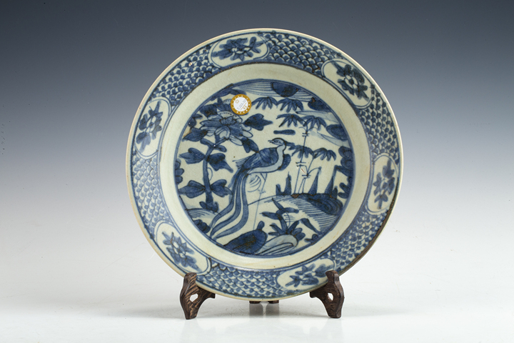 古玩陶瓷明晚·青花鳳凰牡丹紋盤真品鑒賞圖