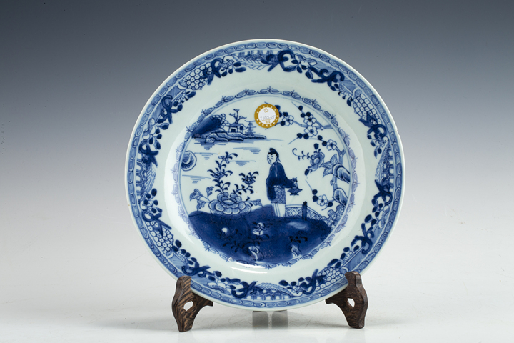 古玩陶瓷清中·青花仕女花卉紋折沿盤
拍賣，當(dāng)前價格0元